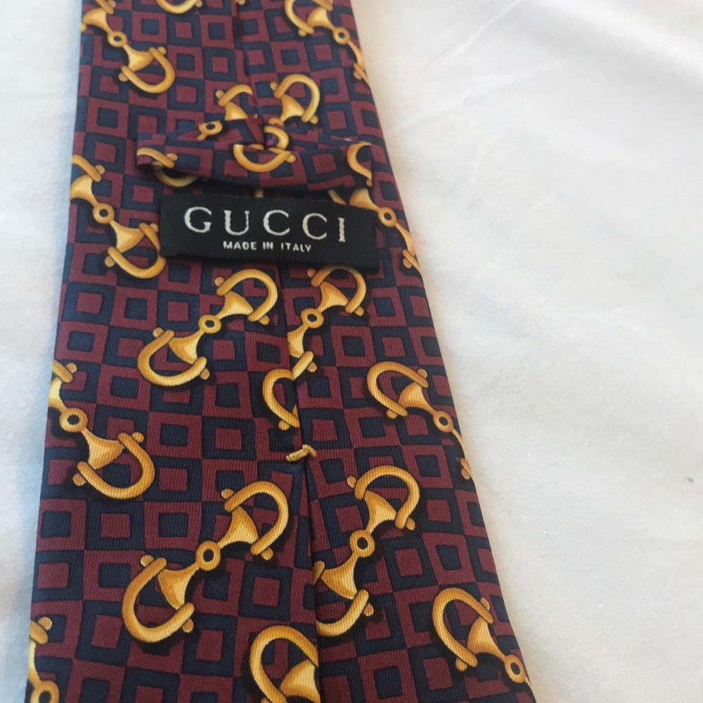 Gucci maroon and navy signature horsebit tie